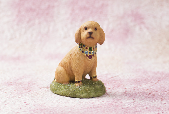 銭屋干支<戌>犬 座/宝石 金茶